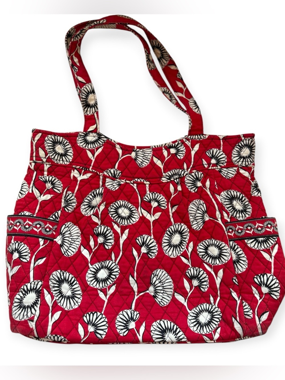 Vera Bradley Tote in the Deco Daisy pattern Quilted Floral Tote Bag in Red